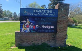 High School Sign Welcoming Superintendent Hodges